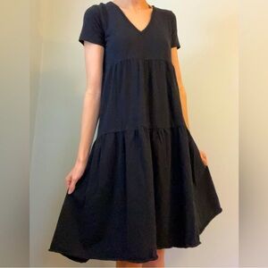 Zara women’s‎ black dress sz small